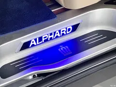 2021 Toyota Alphard Hybrid 2.5L Luxury — фото 34