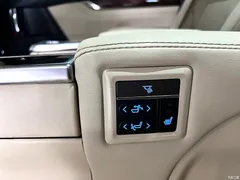 2021 Toyota Alphard Hybrid 2.5L Luxury — фото 39