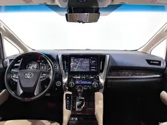 2021 Toyota Alphard Hybrid 2.5L Luxury — фото 41