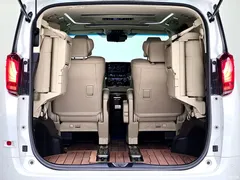 2021 Toyota Alphard Hybrid 2.5L Luxury — фото 43