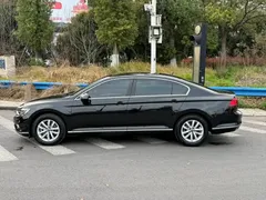 2020 Volkswagen Magotan 280TSI DSG Comfort, чёрный — фото 3