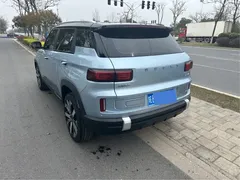 2022 Geely ICON 1.5TD Limited Edition, синий — фото 6