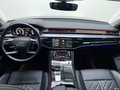 2023 Audi A8 A8L 50 TFSI quattro exclusive model — фото 6