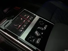 2023 Audi A8 A8L 50 TFSI quattro exclusive model — фото 14