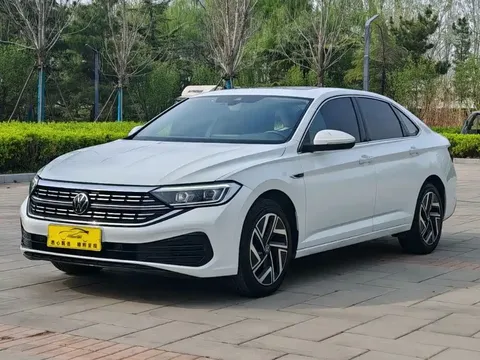 2023 Volkswagen Sagitar 200TSI DSG