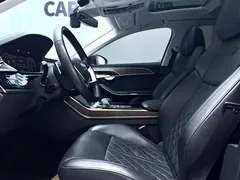 2023 Audi A8L 50 TFSI quattro Premium, чёрный — фото 12