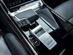 2023 Audi A8L 50 TFSI quattro Premium, чёрный — фото 19