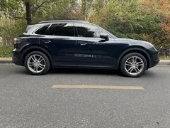 2019 Porsche Cayenne 3.0T, синий — фото 2