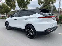 2022 Toyota Venza 2.0L CVT 2WD Premium, белый — фото 10