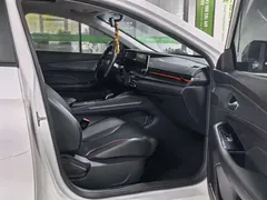 2022 Geely Binrui 1.5T DCT, белый — фото 12