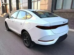 2026 BYD Seal 05 128KM, белый — фото 4