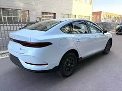 2026 BYD Seal 05 128KM, белый — фото 5