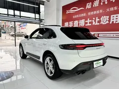 2023 Porsche Macan 2.0T, белый — фото 17