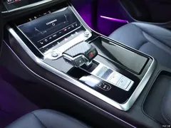 2023 Audi Q8 55 TFSI luxury dynamic model, чёрный — фото 12