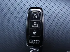 2023 Audi Q8 55 TFSI luxury dynamic model, чёрный — фото 25