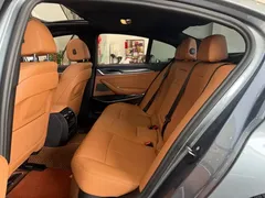 2022 BMW 5 Series 530i M Sport Package — фото 6