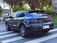 2021 Porsche Macan 2.0T — фото 4