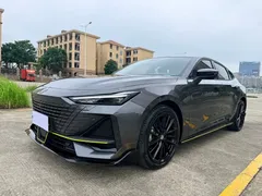 2022 Changan UNI-V 1.5T Sport — фото 1