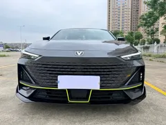 2022 Changan UNI-V 1.5T Sport — фото 2