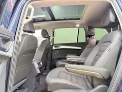 2021 Volkswagen Talagon 380TSI 4WD Luxury Pro, синий — фото 20