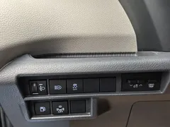 2021 Toyota Sienna 2.5L Hybrid Comfort, чёрный — фото 22