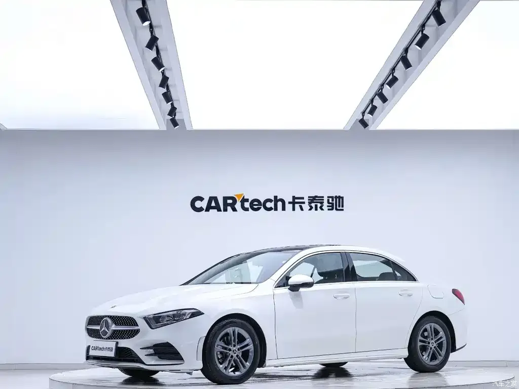 2022 Mercedes-Benz A-Class A 180 L sports sedan