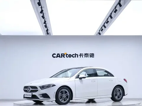 2022 Mercedes-Benz A-Class A 180 L sports sedan
