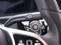 2022 Mercedes-Benz A-Class A 180 L sports sedan, белый — фото 13
