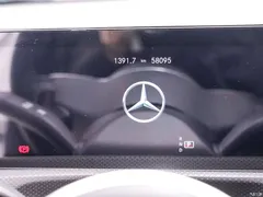 2022 Mercedes-Benz A-Class A 180 L sports sedan, белый — фото 14