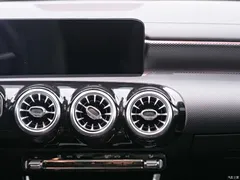 2022 Mercedes-Benz A-Class A 180 L sports sedan, белый — фото 15