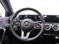 2022 Mercedes-Benz A-Class A 180 L sports sedan, белый — фото 19