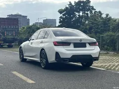 2023 BMW 3 Series 320Li M Sport Package — фото 8