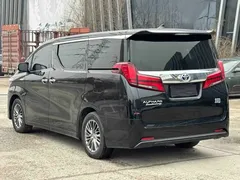 2023 Toyota Alphard Hybrid 2.5L Premium, чёрный — фото 4