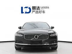 2021 Volvo S90 — фото 2
