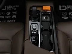 2021 Volvo S90 — фото 4