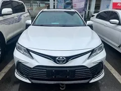 2022 Toyota Camry 2.0GVP Advanced, белый — фото 2