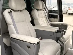 2024 Zeekr 009 6-Seat Executive 4WD 108kWh, чёрный — фото 8