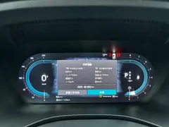 2022 Volvo XC60 4WD Zhiyi Luxury, белый — фото 10