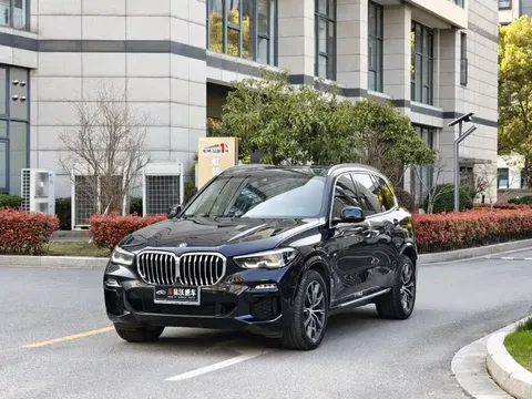 2021 BMW X5 M