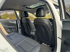 2021 Kia K3 1.5L CVT Fashion, белый — фото 7
