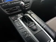 2021 Porsche Macan 2.0T, чёрный — фото 10