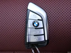 2021 BMW 5 Series 530Li Leading M Sport Package, чёрный — фото 23
