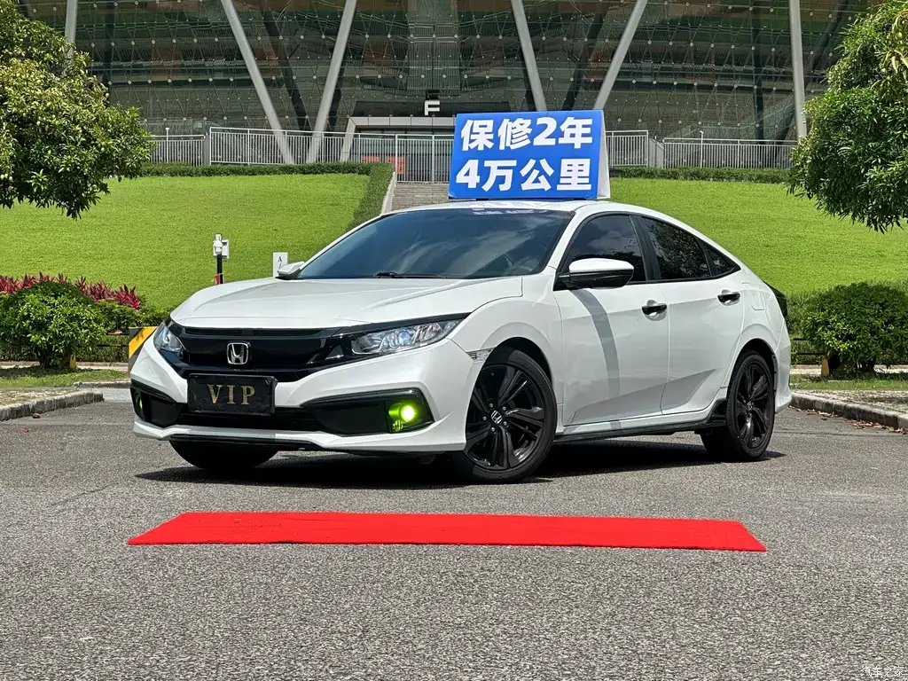 2019 Honda Civic 220TURBO CVT burning national VI