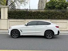 2022 BMW X4 xDrive 25i M, белый — фото 3