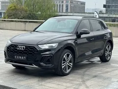 2022 Audi Q5L 40T RS, чёрный — фото 1