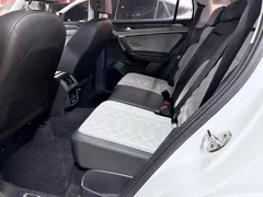 2023 Volkswagen Tayron 300TSI 2WD Plus, белый — фото 11
