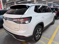 2023 Volkswagen Tayron 300TSI 2WD Plus, белый — фото 18