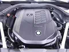 2019 BMW 7 Series 740Li Leading M Sport Package, чёрный — фото 22