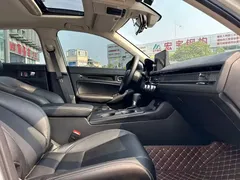 2023 Honda Civic 240TURBO CVT, белый — фото 10