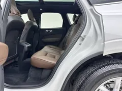 2021 Volvo XC60 T5 4WD Zhiyuan Luxury, белый — фото 6
